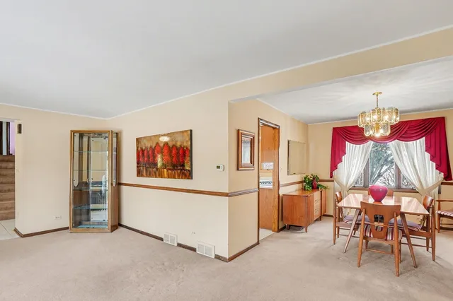 $450,000 | 14550 Raneys Lane, Orland Park, IL 60462