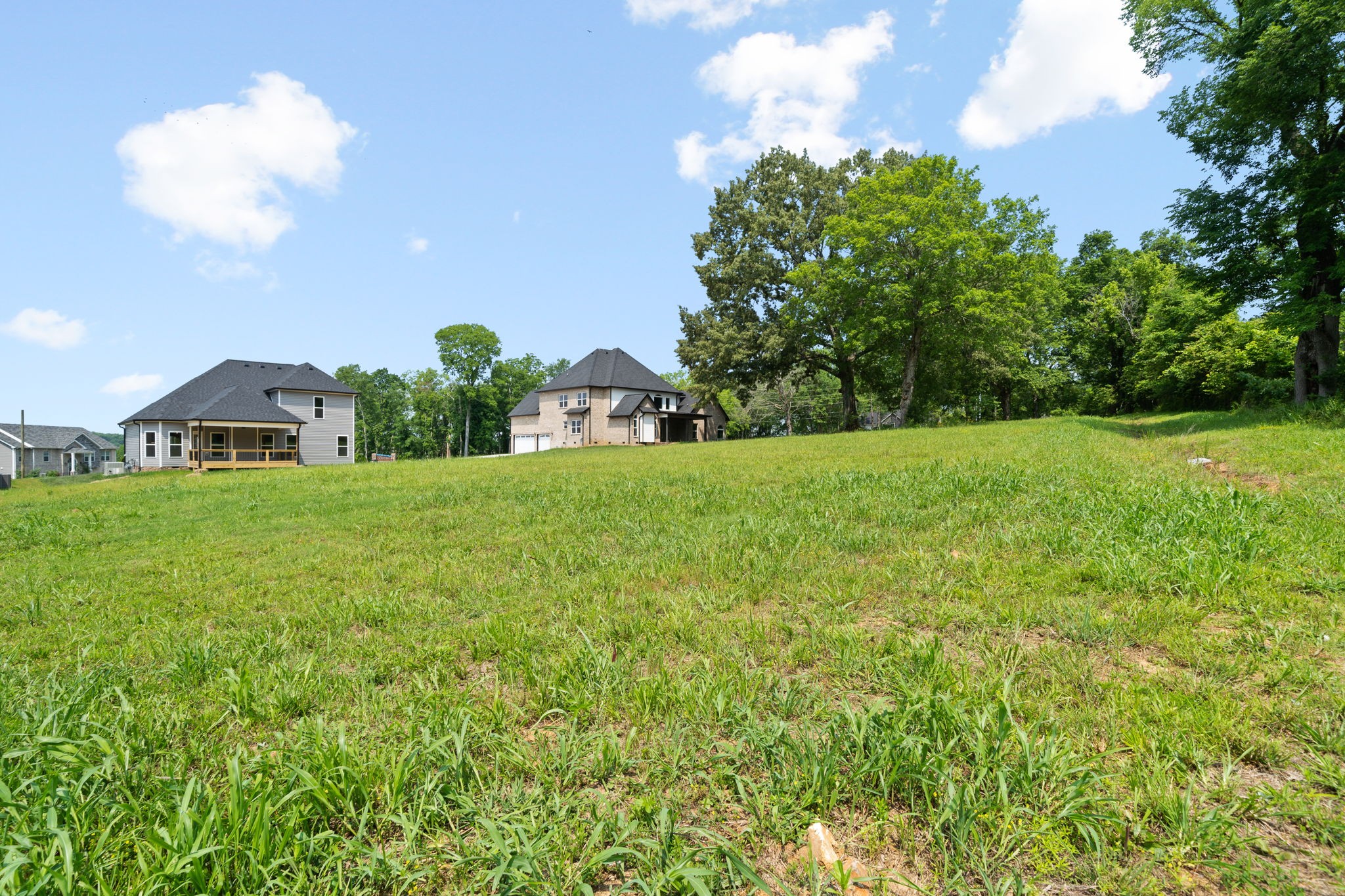 1045 Gratton Road Clarksville, TN 37043 - Photo 37 of 38 a view of an house with backyard space and garden