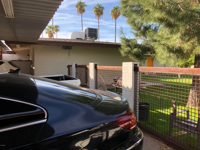 $1,195 | 2103 South Granada Drive, Unit 2, Tempe, AZ 85282