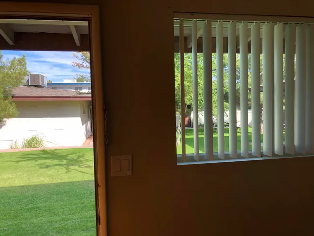 $1,195 | 2103 South Granada Drive, Unit 2, Tempe, AZ 85282