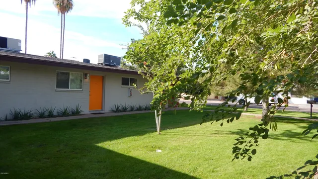 $1,195 | 2103 South Granada Drive, Unit 2, Tempe, AZ 85282