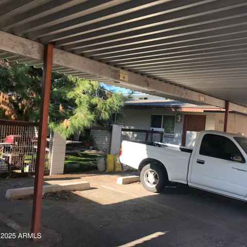 $1,195 | 2103 South Granada Drive, Unit 2, Tempe, AZ 85282