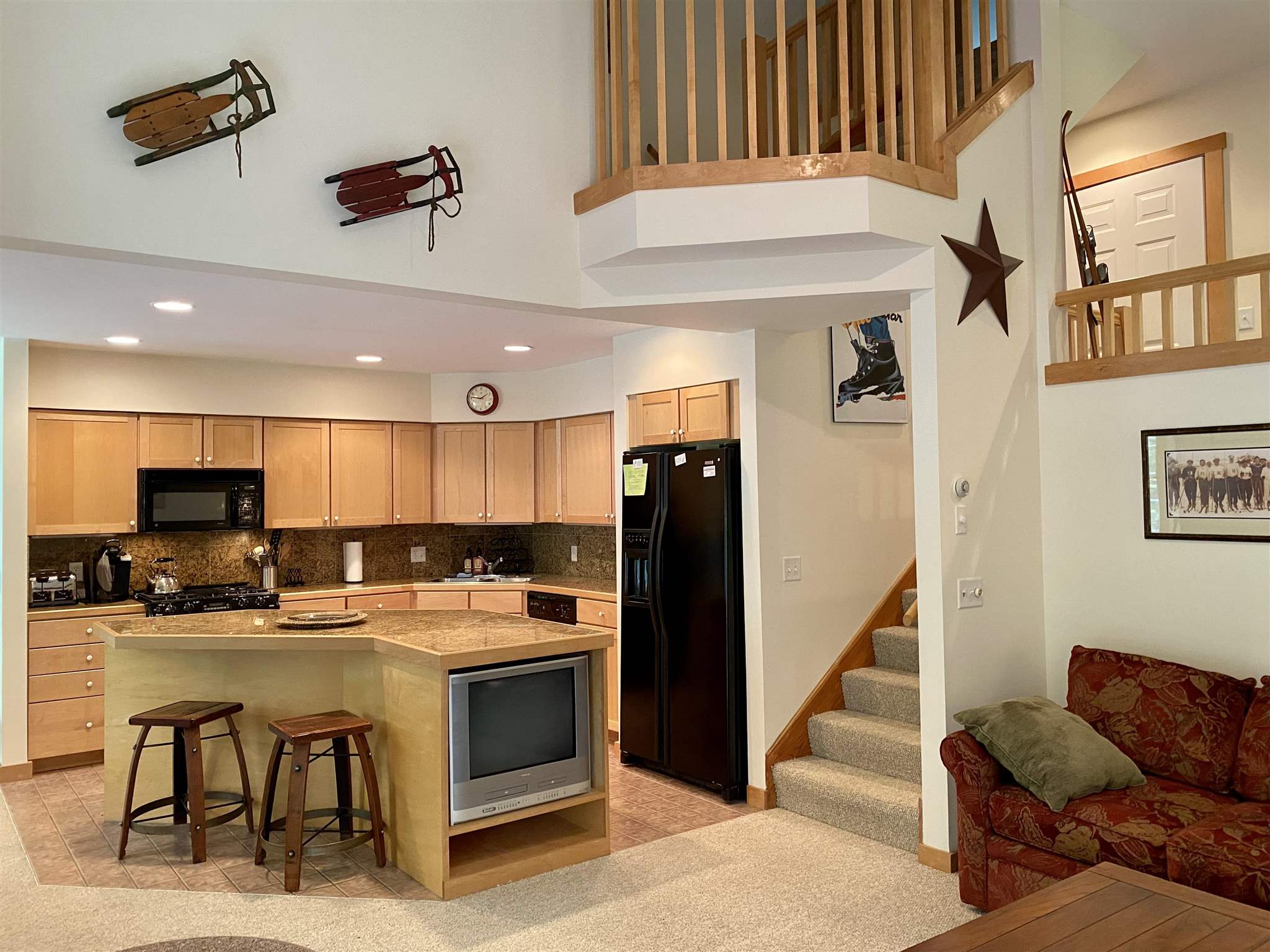 44 A Kingswood Road West Dover, VT 05356 - Photo 6 of 25 Gallery Image 6