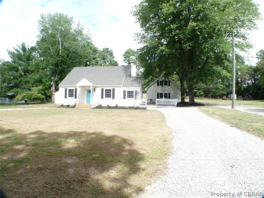 352 Chain Ferry Road Mattaponi, VA 23110 - Photo 4 of 49