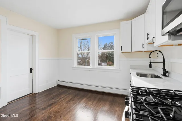 $1,650 | 16 Berkley Avenue, Cohoes, NY 12047