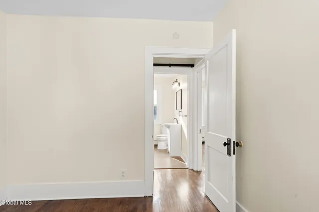 $1,650 | 16 Berkley Avenue, Cohoes, NY 12047