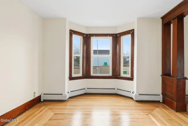 $1,650 | 16 Berkley Avenue, Cohoes, NY 12047