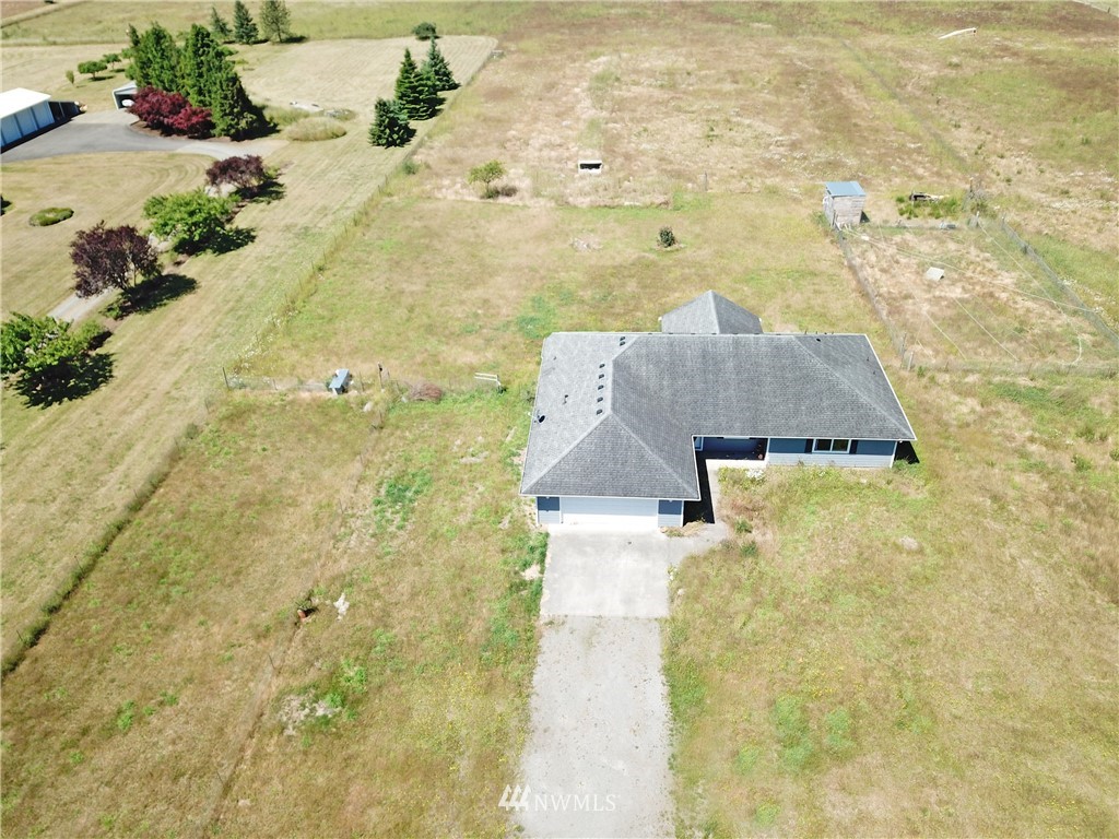 18015 Wakly Lane Southwest Rochester, WA 98579 - Photo 2 of 33