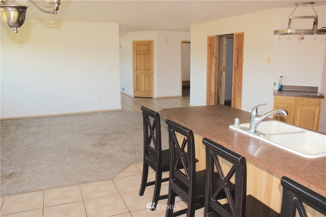 18015 Wakly Lane Southwest Rochester, WA 98579 - Photo 14 of 33