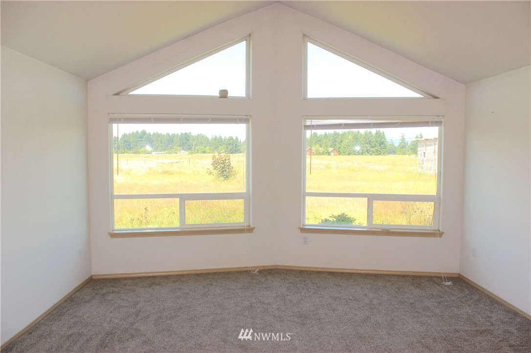 18015 Wakly Lane Southwest Rochester, WA 98579 - Photo 16 of 33