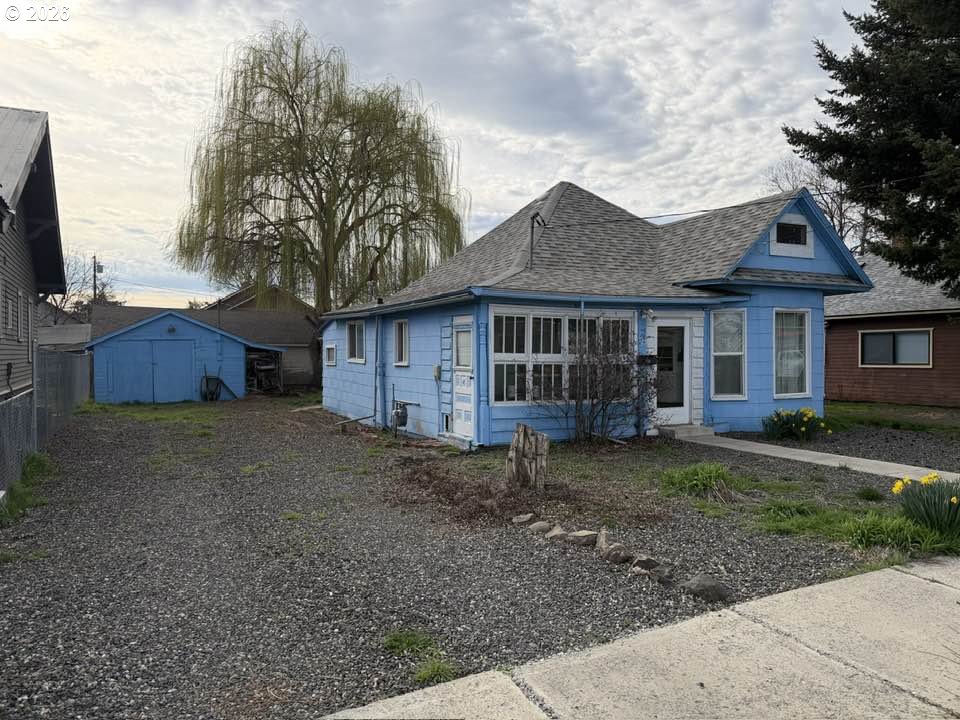 313 Southwest 14th Street Pendleton, OR 97801 - Photo 1 of 6