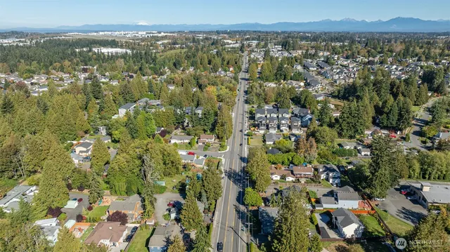 $915,000 | 12900 Beverly Park Road, Mukilteo, WA 98275