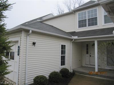 819 Overlook Ridge Drive, Unit 7D Cleveland, OH 44109 - Photo 1 of 1 Gallery Image 1