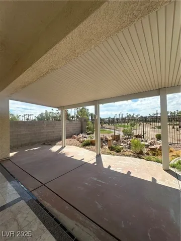 $2,995 | 301 Arbor Garden Avenue, Las Vegas, NV 89148