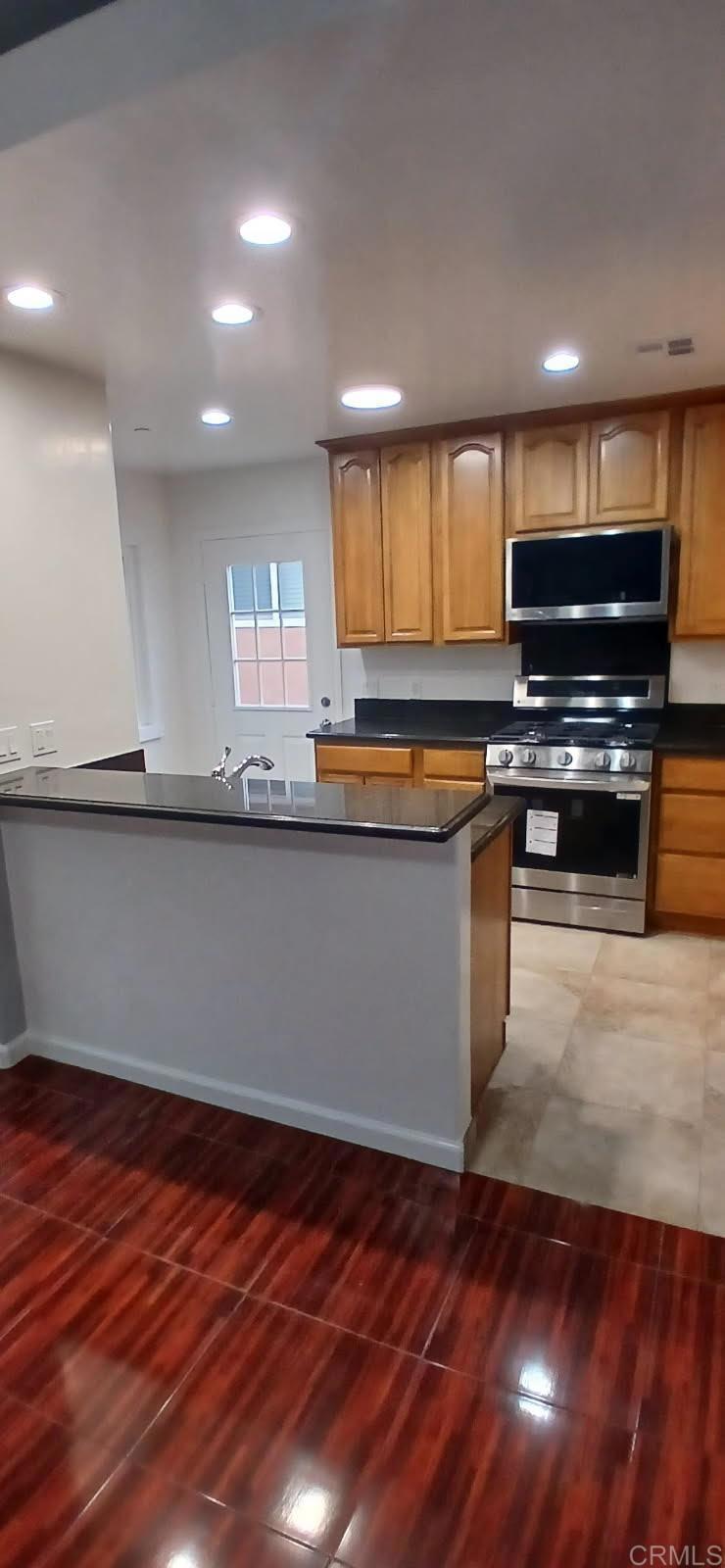 1653 Brandon Way El Cajon, CA 92021 - Photo 3 of 9