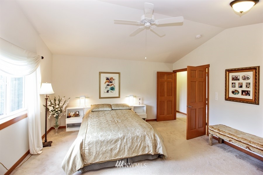 20907 10th Avenue Southeast Bothell, WA 98021 - Photo 12 of 25