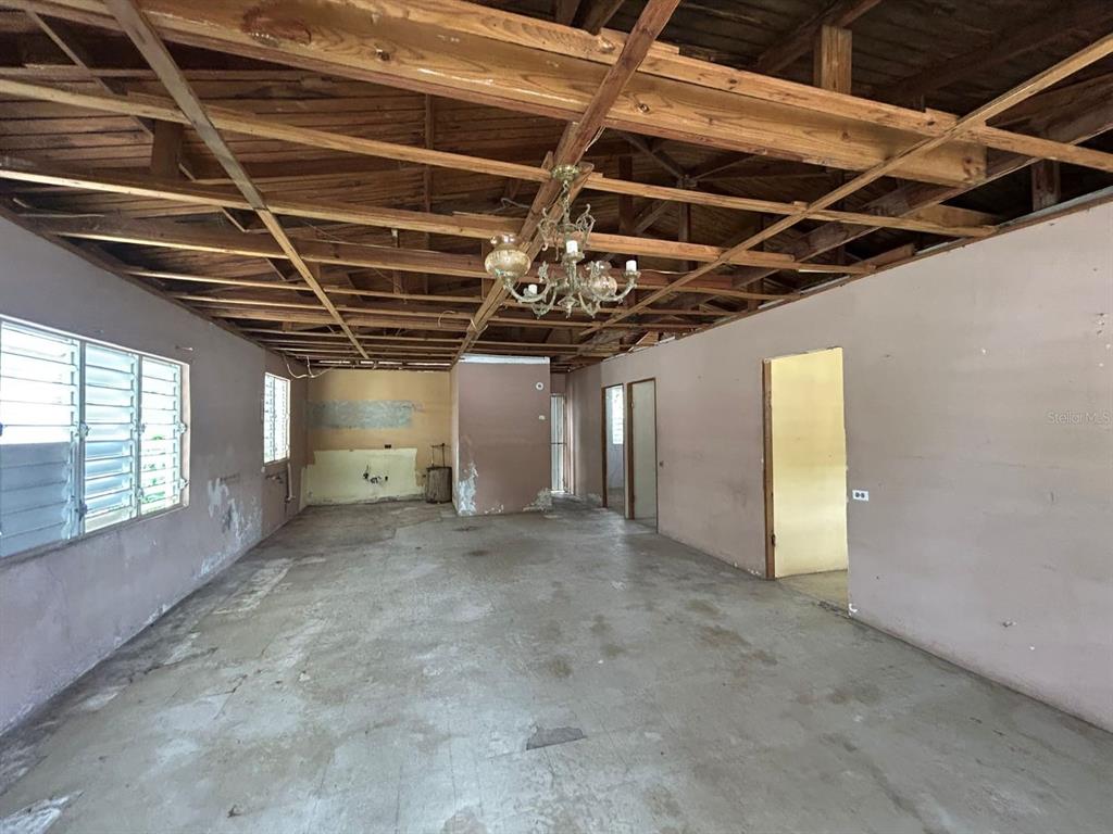 5 Calle Barceloneta, PR 00617 - Photo 29 of 40 a view of empty room