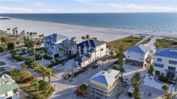 $13,490,000 | 6100 Court Street, Fort Myers Beach, FL 33931