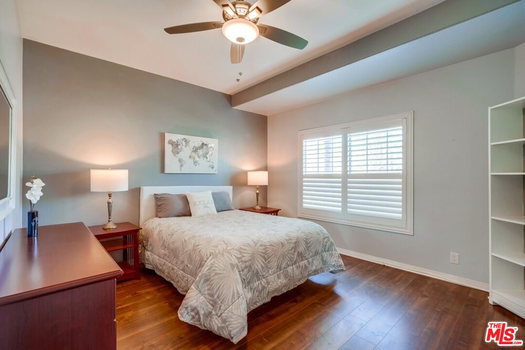 32377 Corte Santa Catalina Temecula, CA 92592 - Photo 17 of 27 a bedroom with a bed and a table