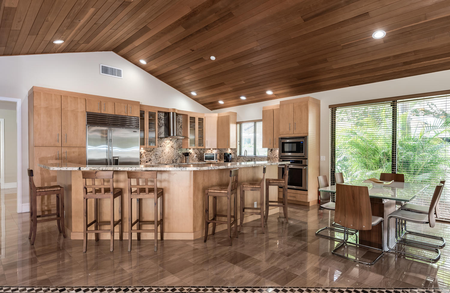 555 Sandpiper Way Boca Raton, FL 33431 - Photo 10 of 45 KITCHEN