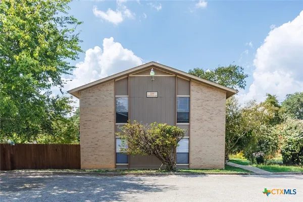 $1,150 | 229 Craddock Avenue, San Marcos, TX 78666