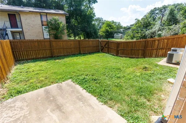 $1,150 | 229 Craddock Avenue, San Marcos, TX 78666