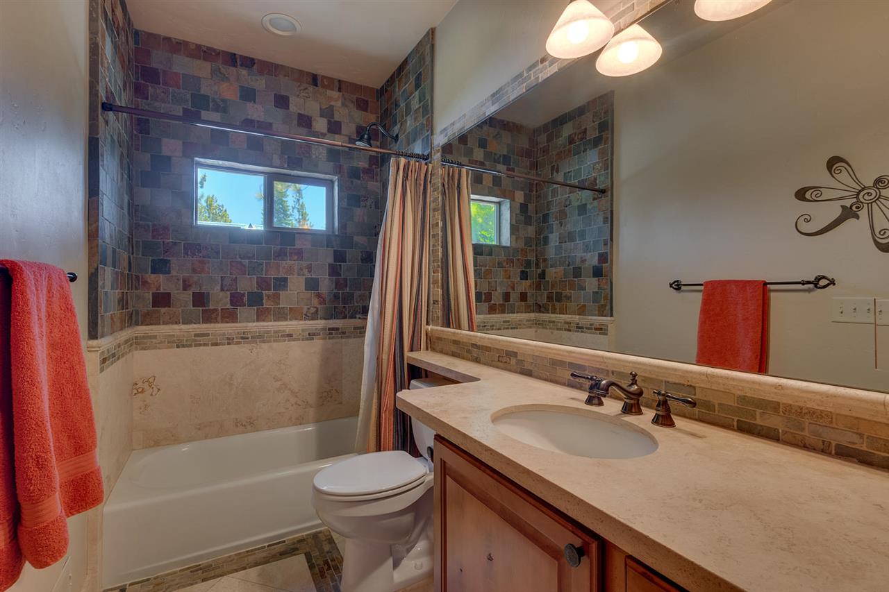 11760 Kitzbuhel Road Truckee, CA 96161 - Photo 14 of 18 Gallery Image 14