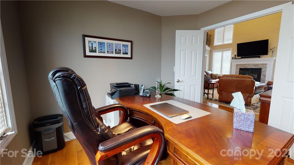 1071 Baker Barn Road Hickory, NC 28602 - Photo 14 of 34 Gallery Image 14