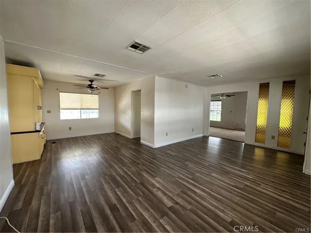 $99,900 | 2230 Lake Park Drive, Unit 142, San Jacinto, CA 92583