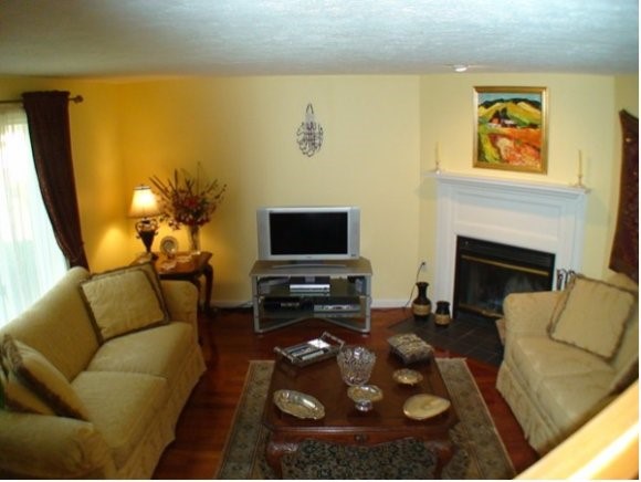 24 Salisbury Road, Unit 48 Nashua, NH 03064 - Photo 1 of 1 Gallery Image 1