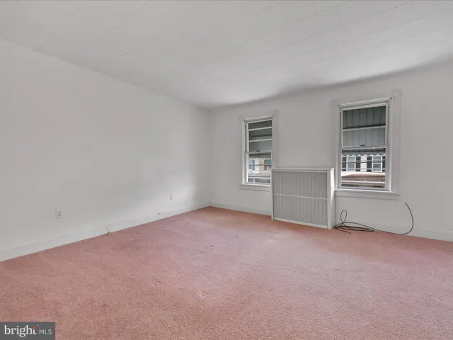 $133,900 | 219 South 3rd Street, St. Clair, PA 17970