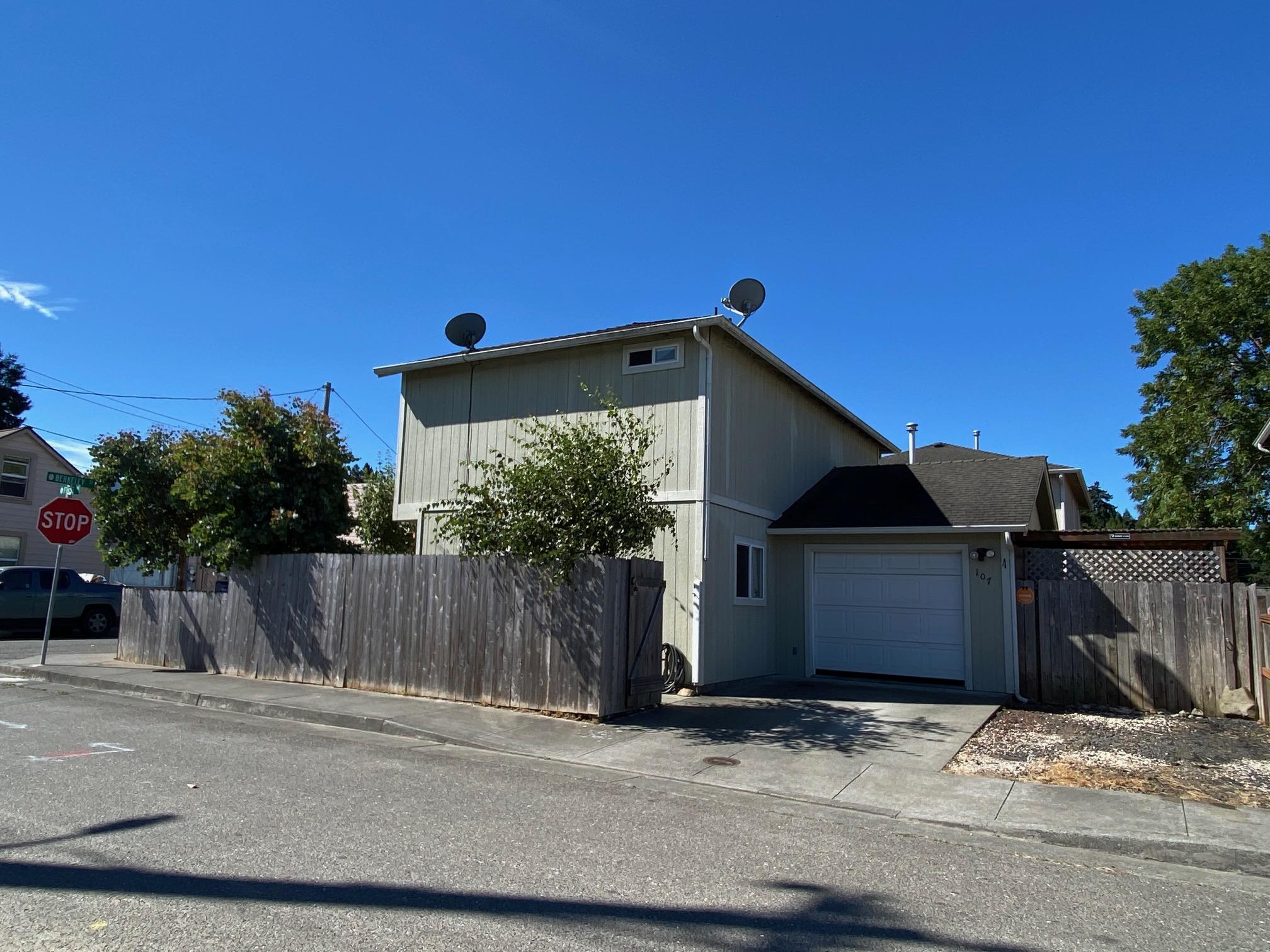 107 Berkeley Street Rio Dell, CA 95562 - Photo 28 of 33