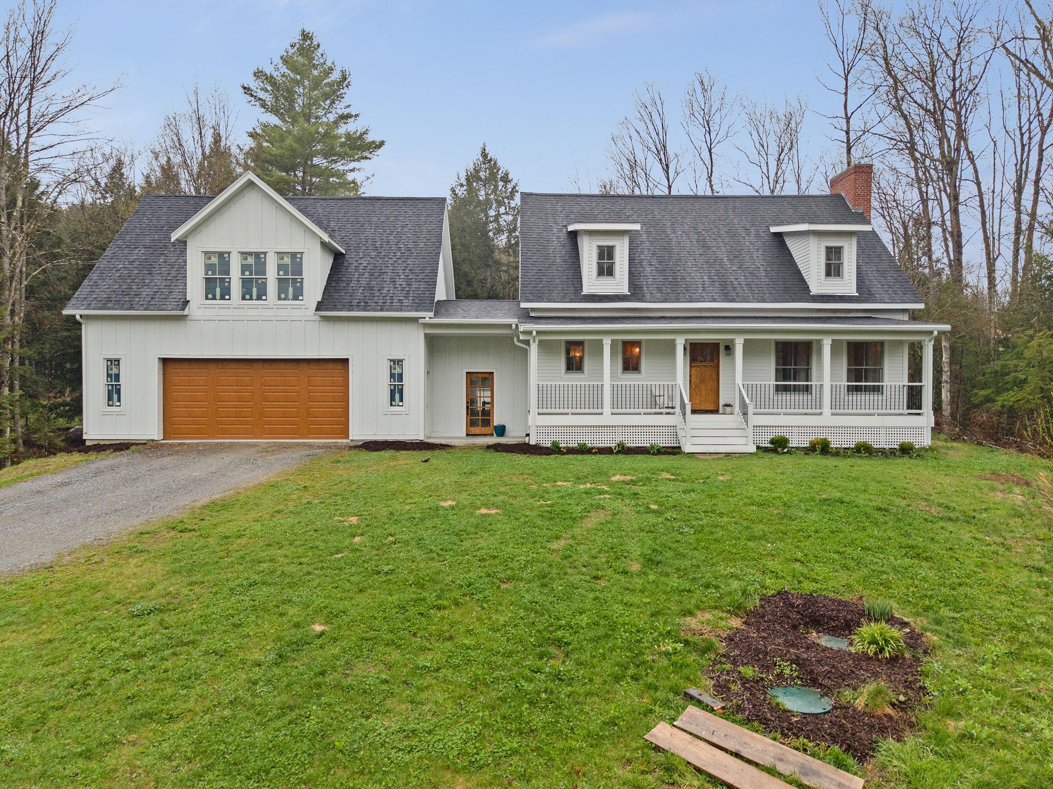 163 East Countryside Road Waterbury, VT 05676 - Photo 2 of 59
