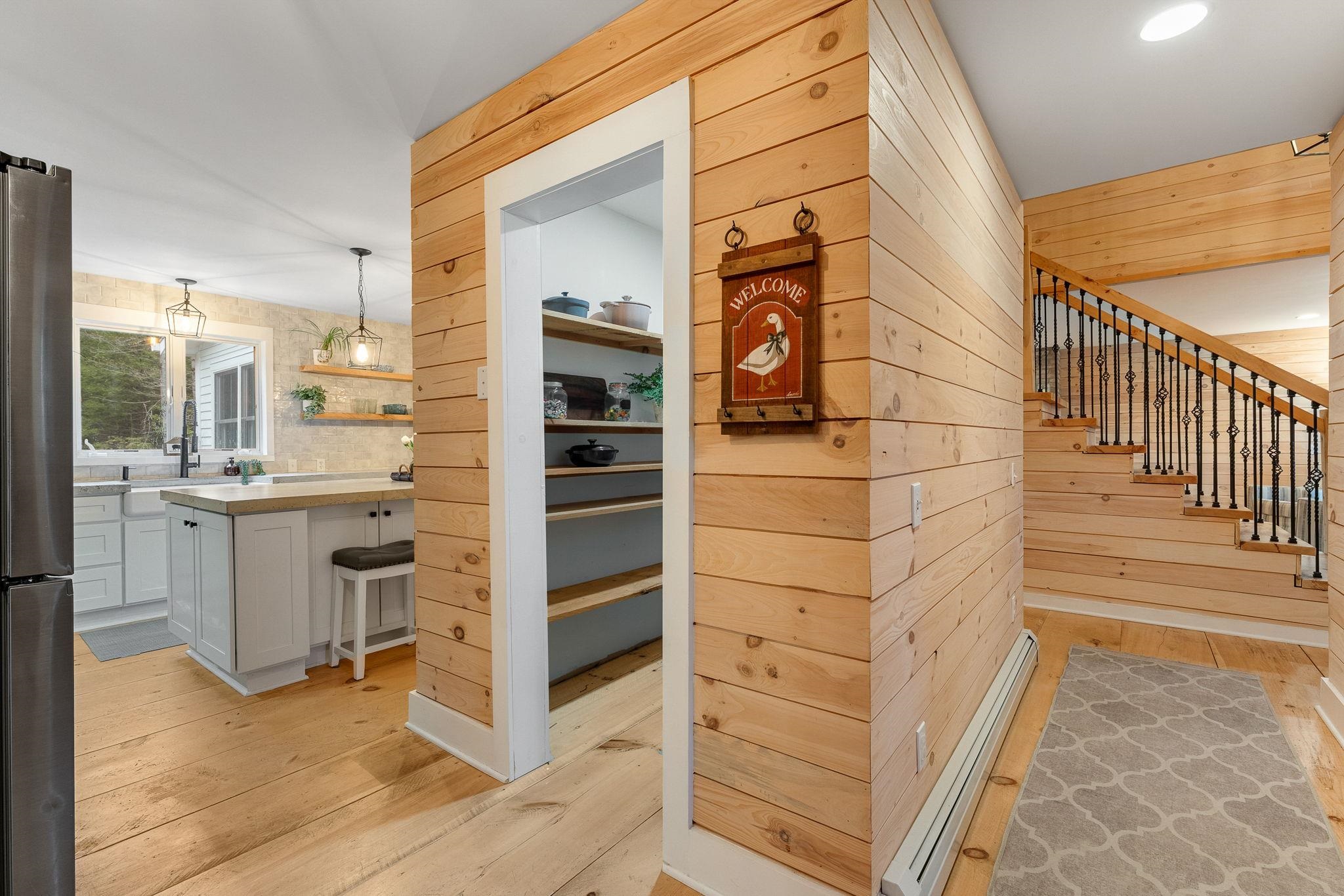 163 East Countryside Road Waterbury, VT 05676 - Photo 27 of 59