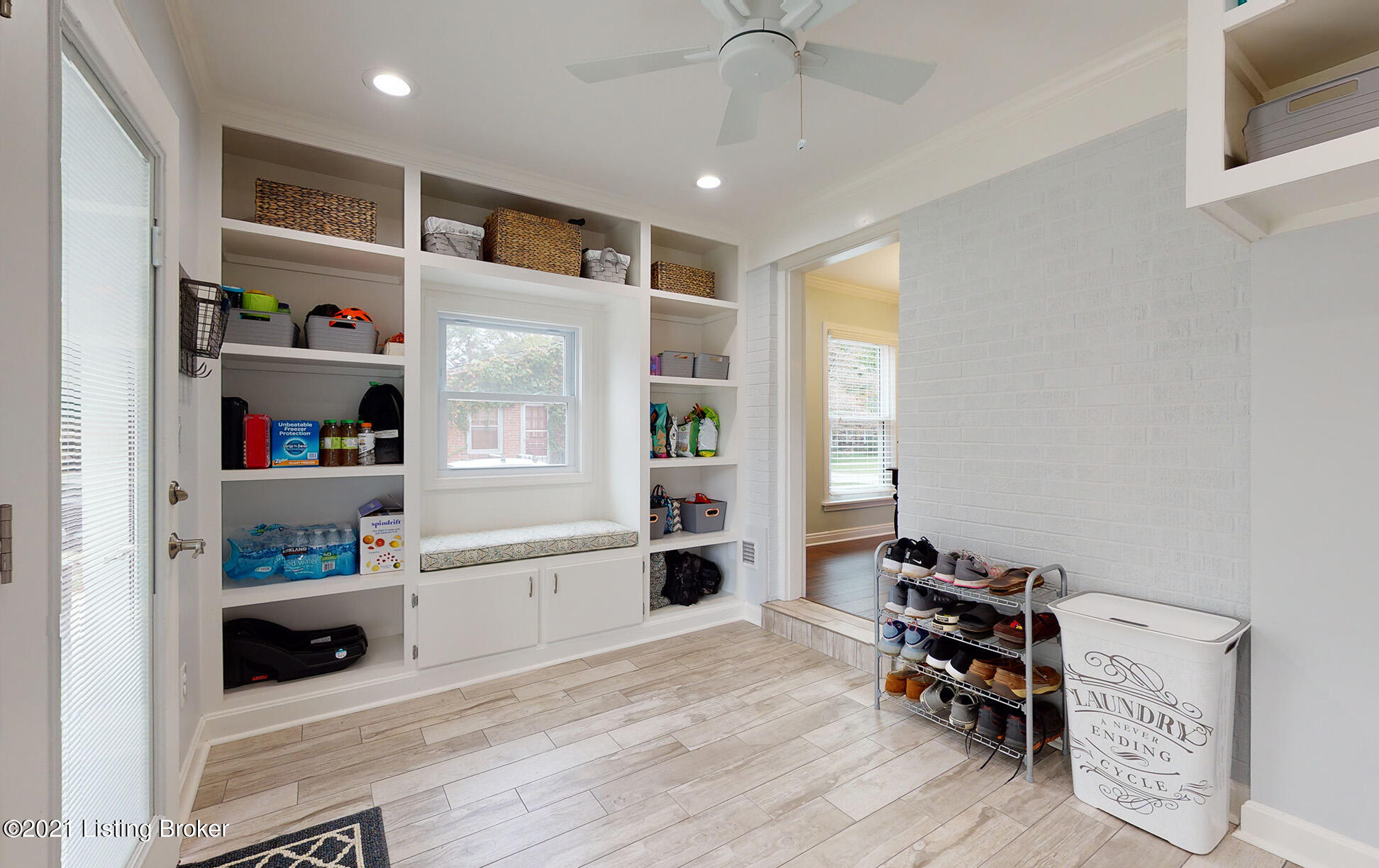 3604 Hanover Road Louisville, KY 40207 - Photo 14 of 58 3604-Hanover-Rd20211014_014