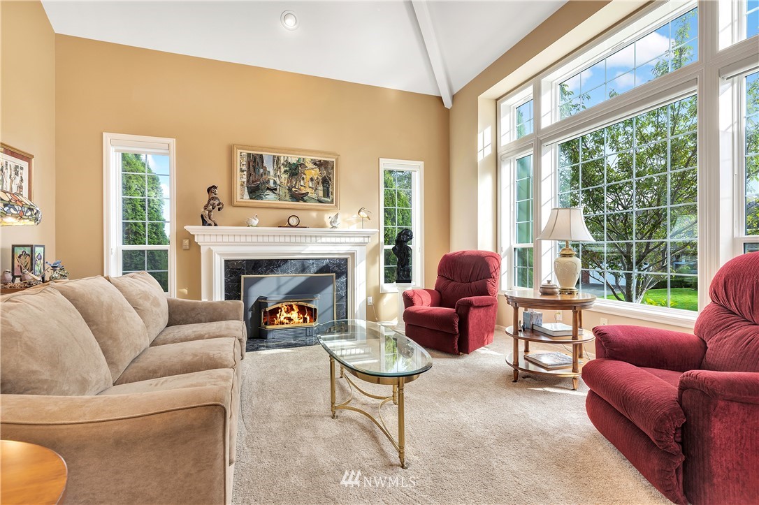 23726 22nd Drive Southeast Bothell, WA 98021 - Photo 5 of 40