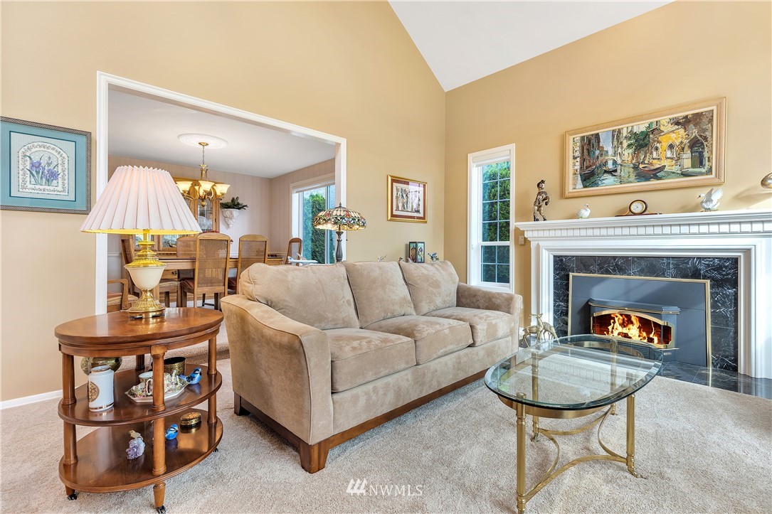 23726 22nd Drive Southeast Bothell, WA 98021 - Photo 6 of 40