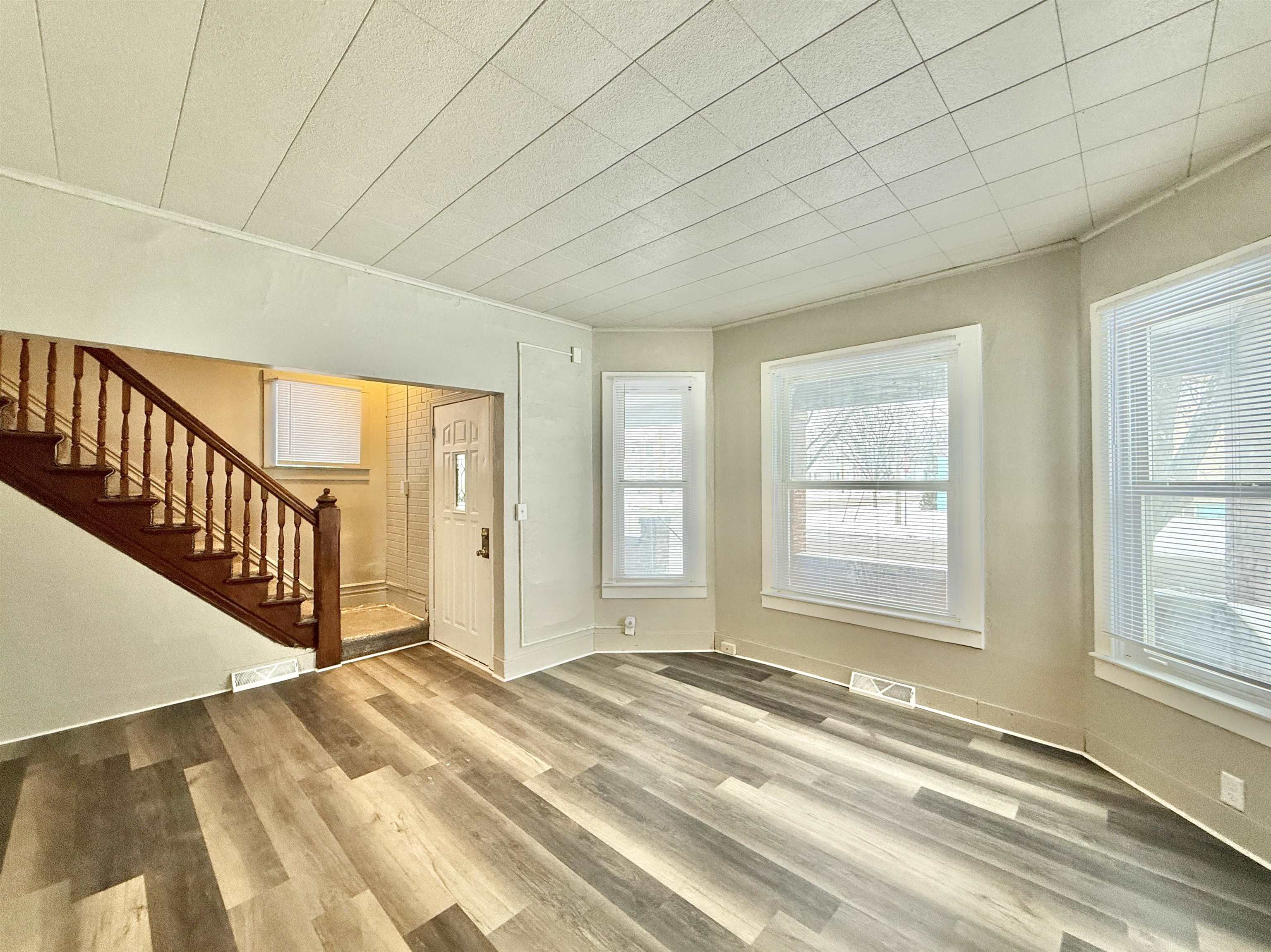 860 Elm Street Beloit, WI 53511 - Photo 11 of 20