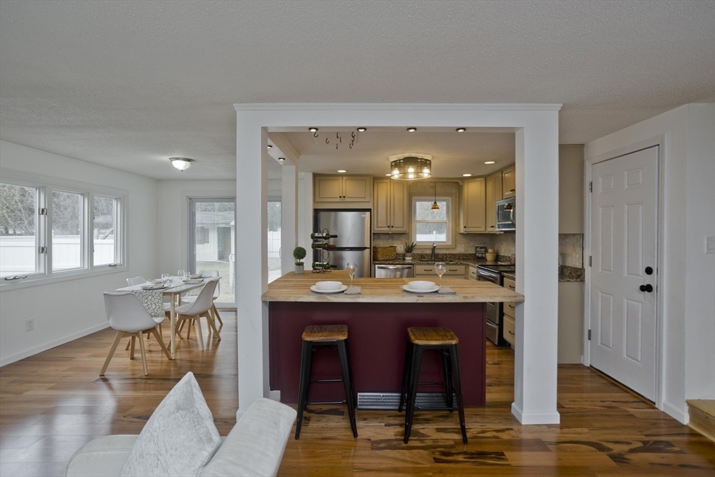 76 Paulk Terrace Springfield, MA 01128 - Photo 13 of 26 a view of a kitchen with dining area