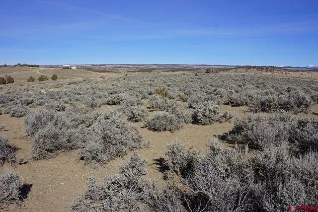 a view of an outdoor space with mountain view