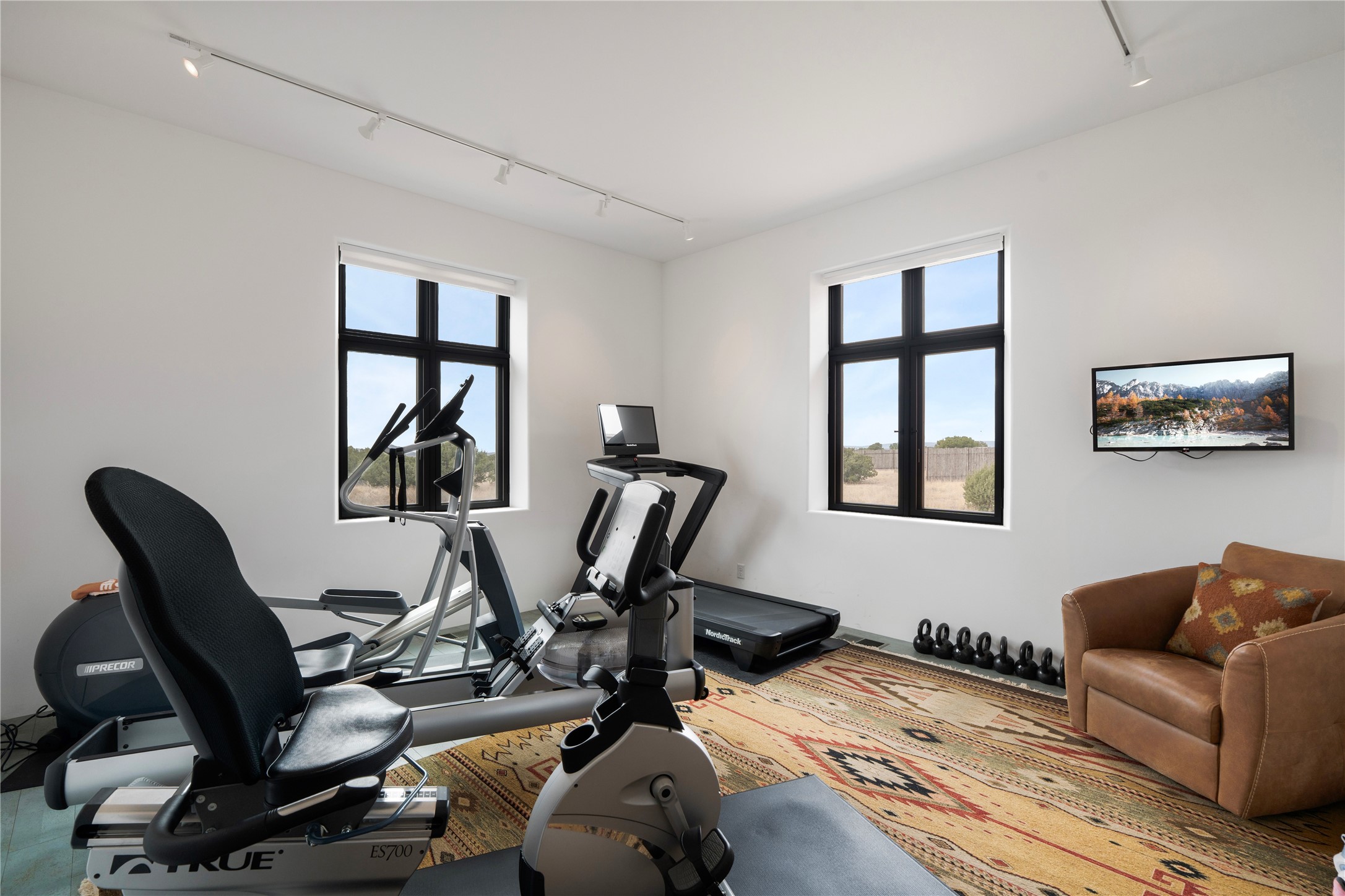86 Droege Road Santa Fe, NM 87508 - Photo 27 of 37 Casita Bedroom 2/Gym
