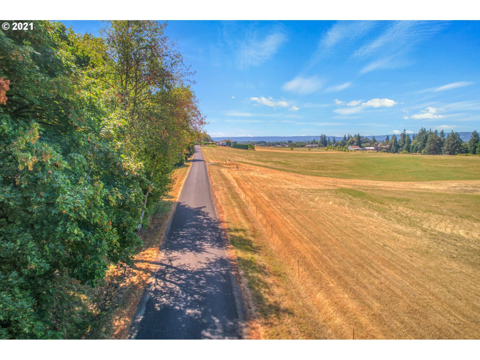 0 Northwest 67th Avenue Ridgefield, WA 98642 - Photo 19 of 20 a view of an ocean and beach