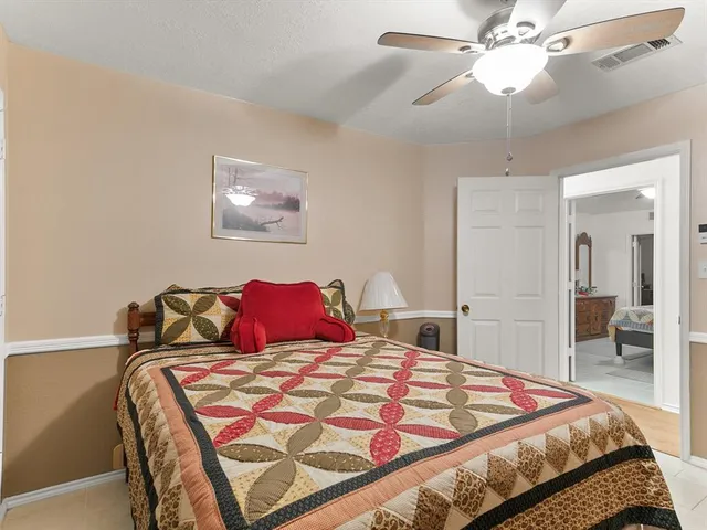 $380,500 | 417 Sky Harbour Court, Granbury, TX 76049