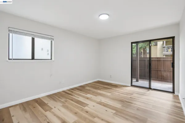 $499,999 | 99 Cleaveland Road, Unit 15, Pleasant Hill, CA 94523