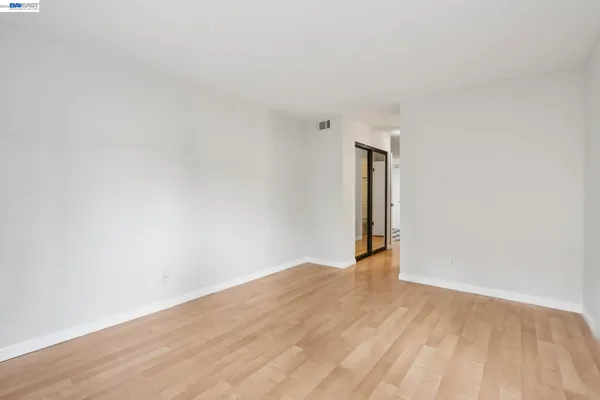 $499,999 | 99 Cleaveland Road, Unit 15, Pleasant Hill, CA 94523