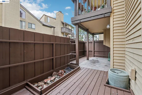$499,999 | 99 Cleaveland Road, Unit 15, Pleasant Hill, CA 94523