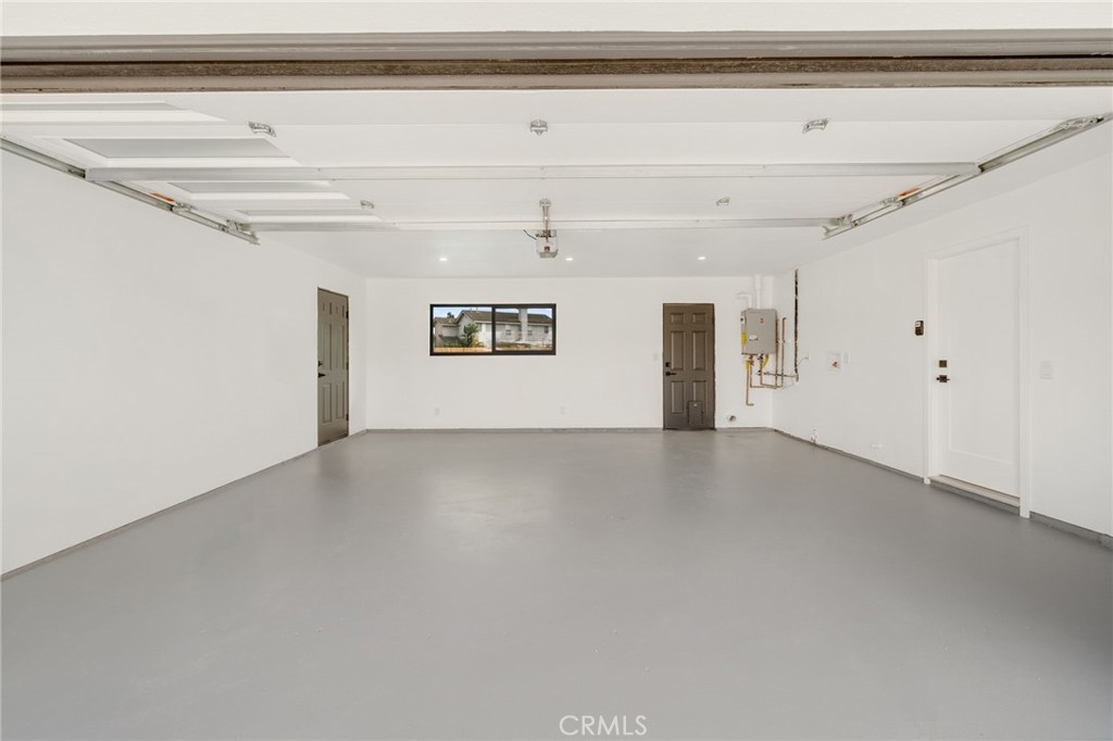 6072 Navajo Road Westminster, CA 92683 - Photo 26 of 26 a view of an empty room