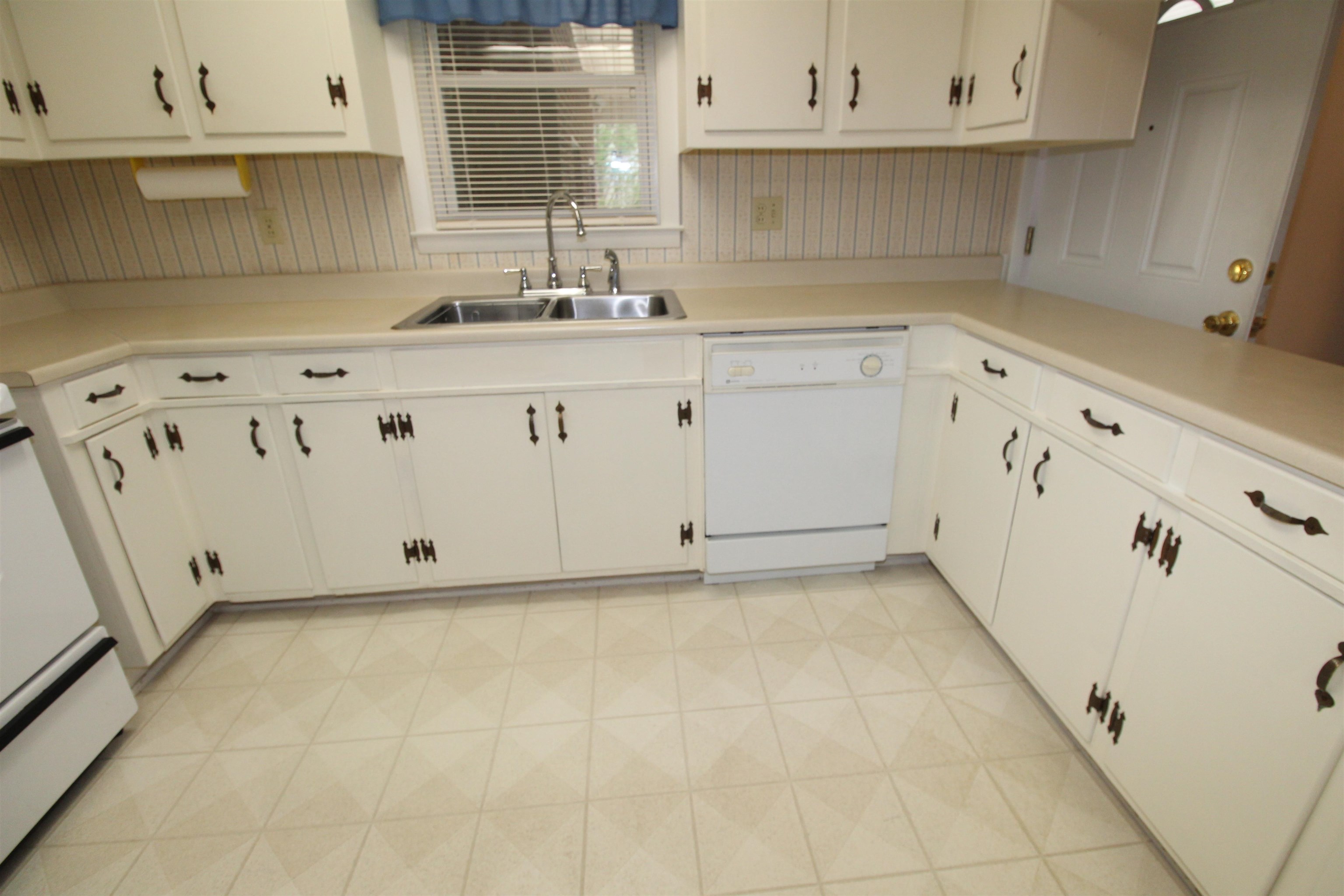 206 Canterbury Road Union, SC 29379 - Photo 9 of 47