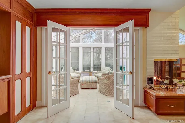 $1,948,000 | 25 North Drive, Great Neck, NY 11021