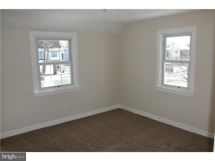 1019 Lamb Road Secane, PA 19018 - Photo 22 of 25 Bedroom 3